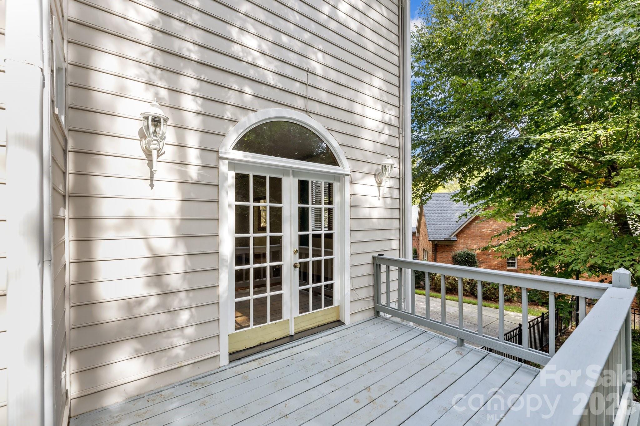 Laodicea - Residential