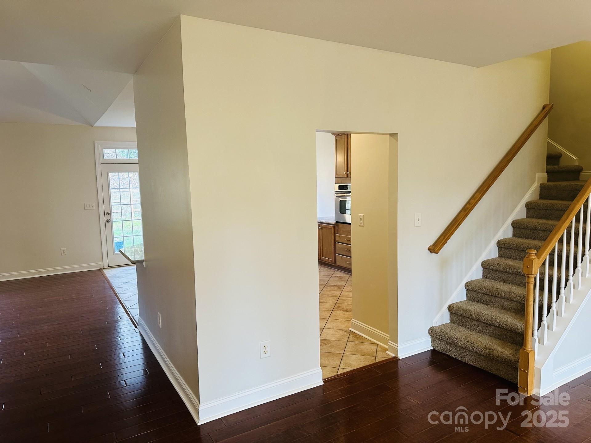 12225 Journeys End Trail