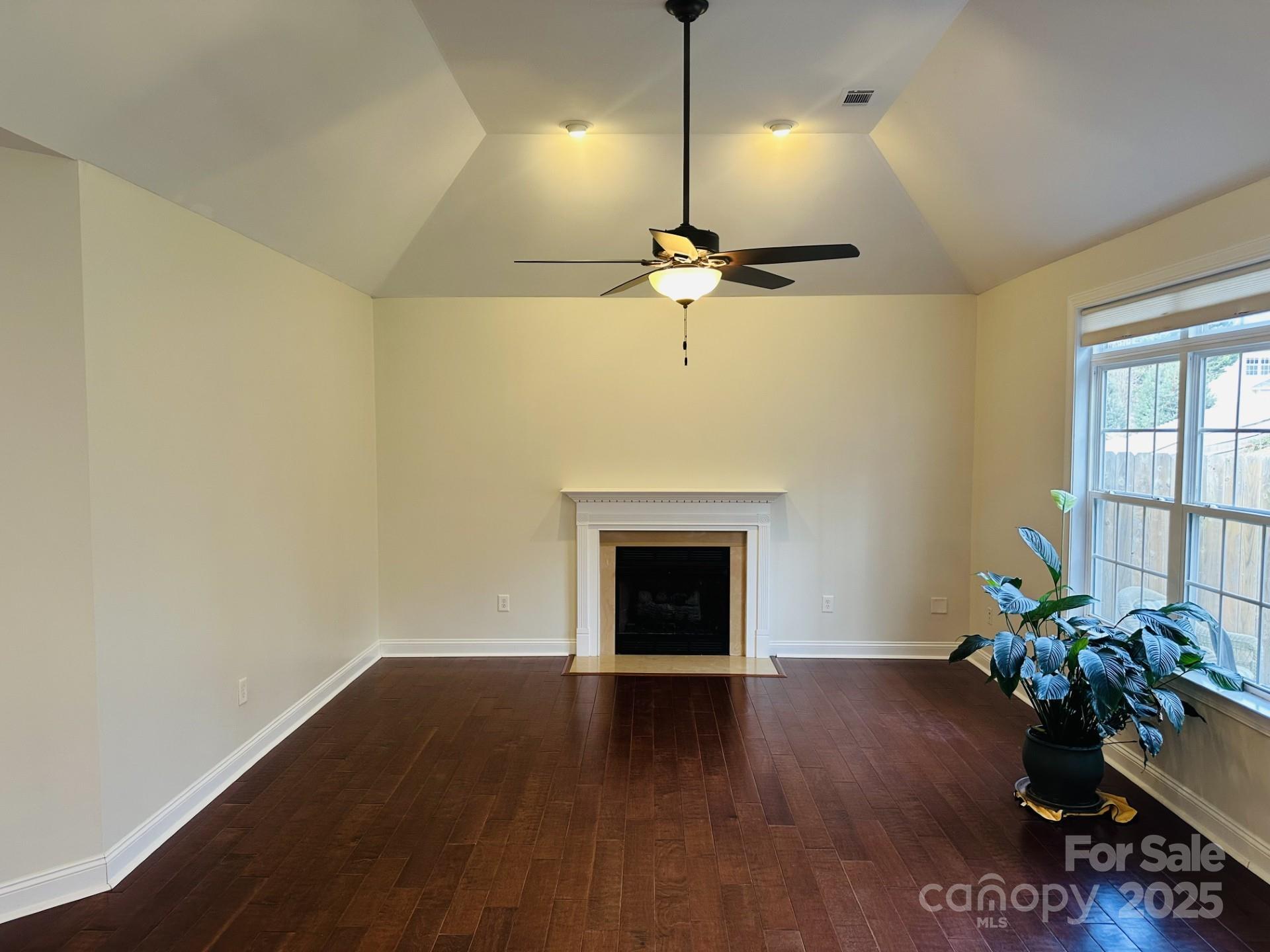 12225 Journeys End Trail