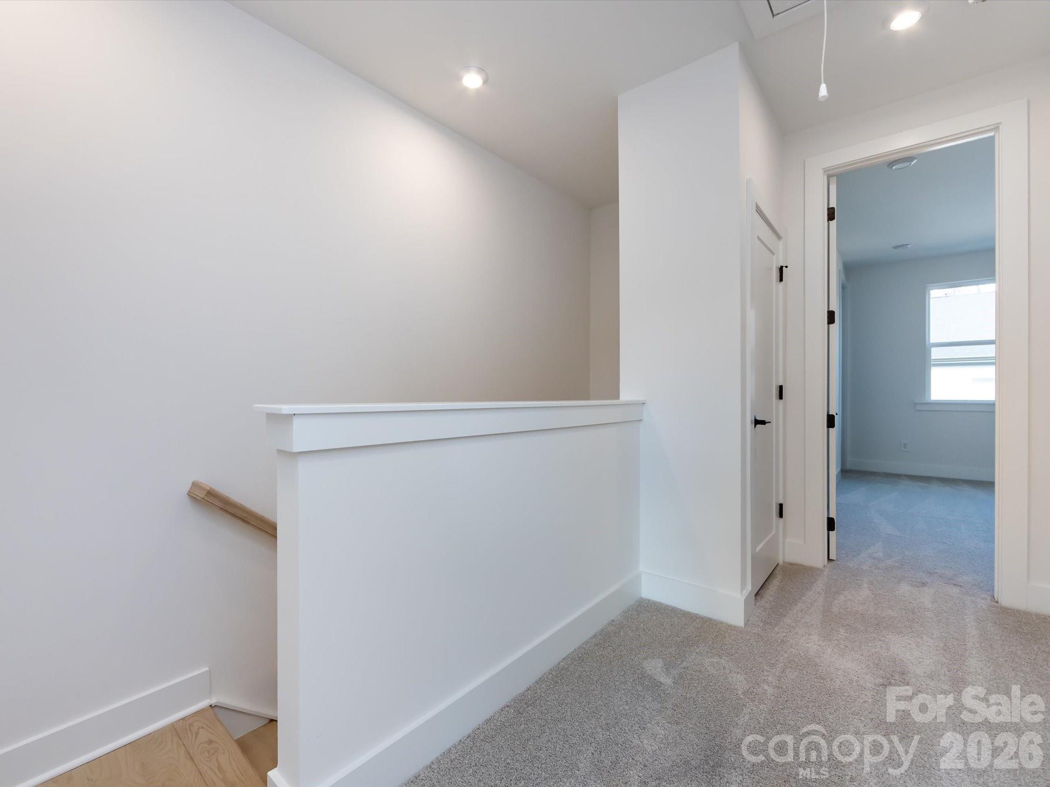 Context at Oakhurst - Residential