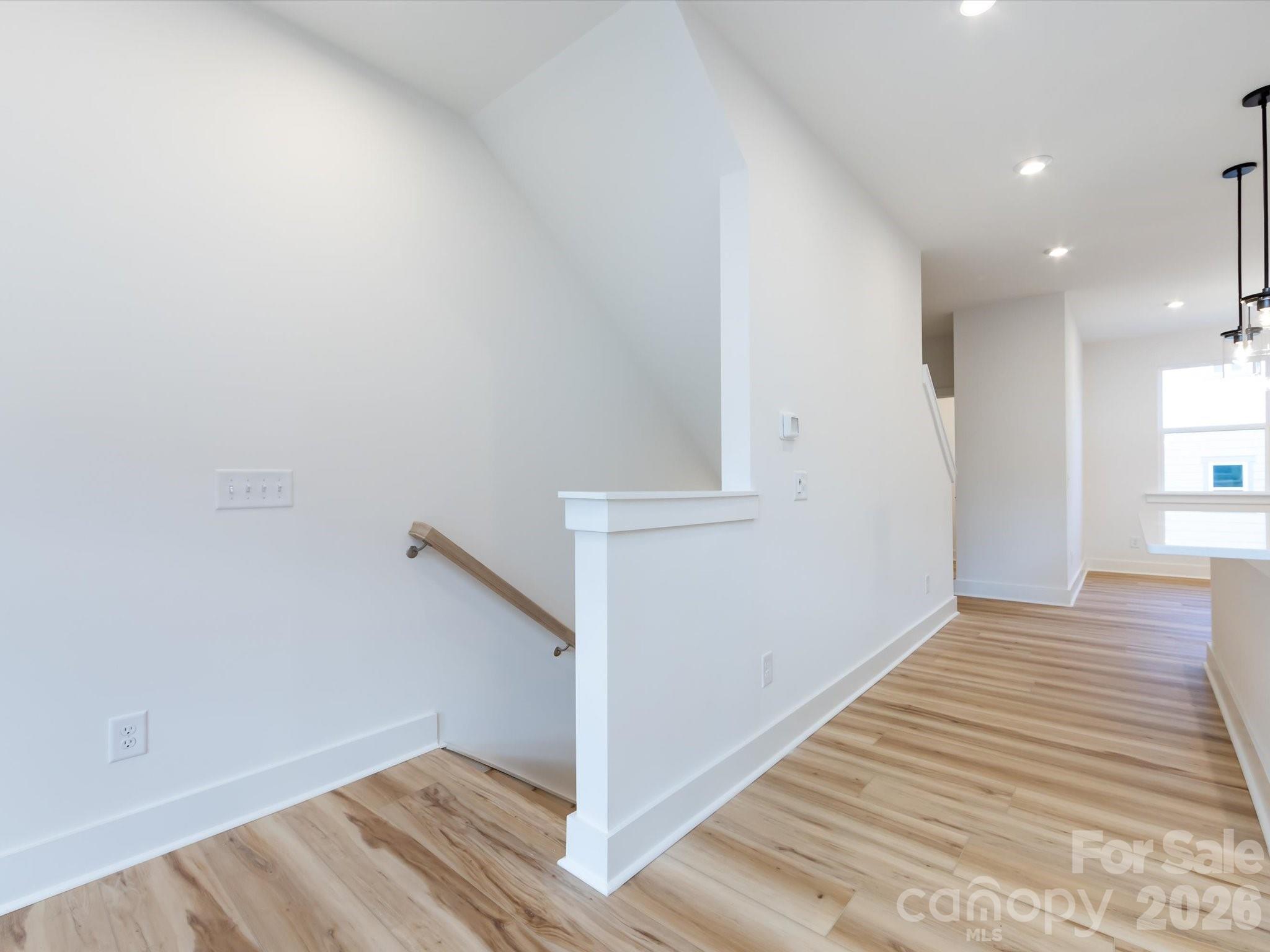 Context at Oakhurst - Residential