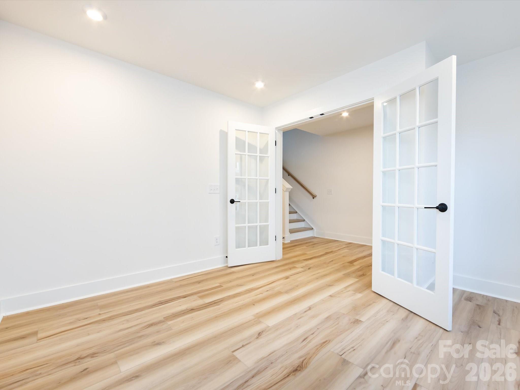 Context at Oakhurst - Residential