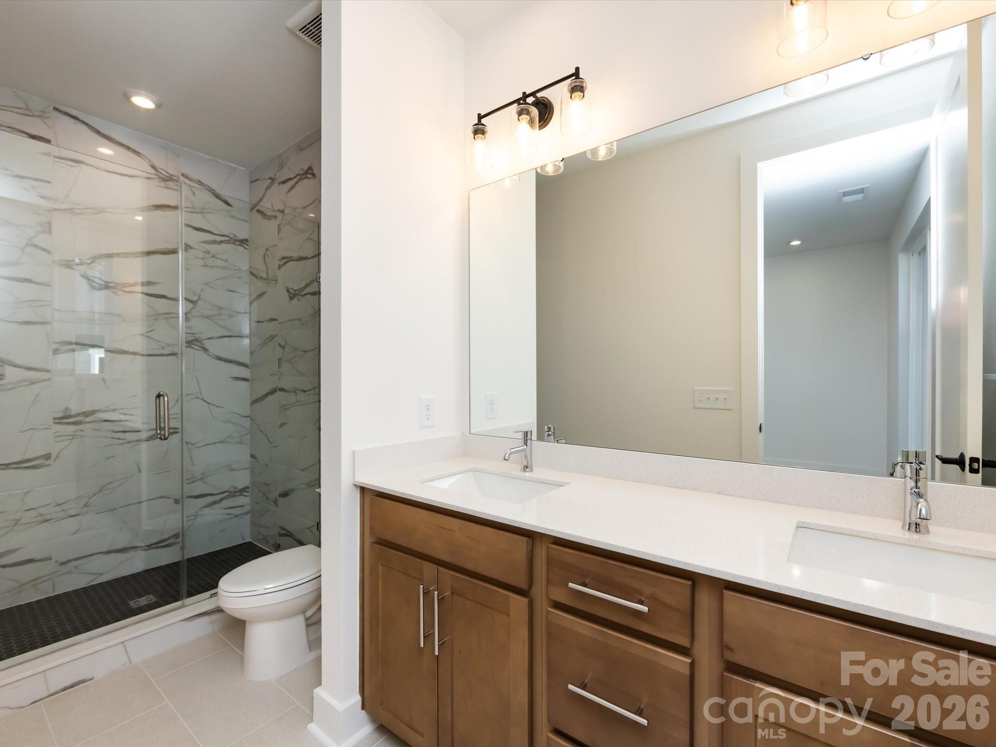 Context at Oakhurst - Residential