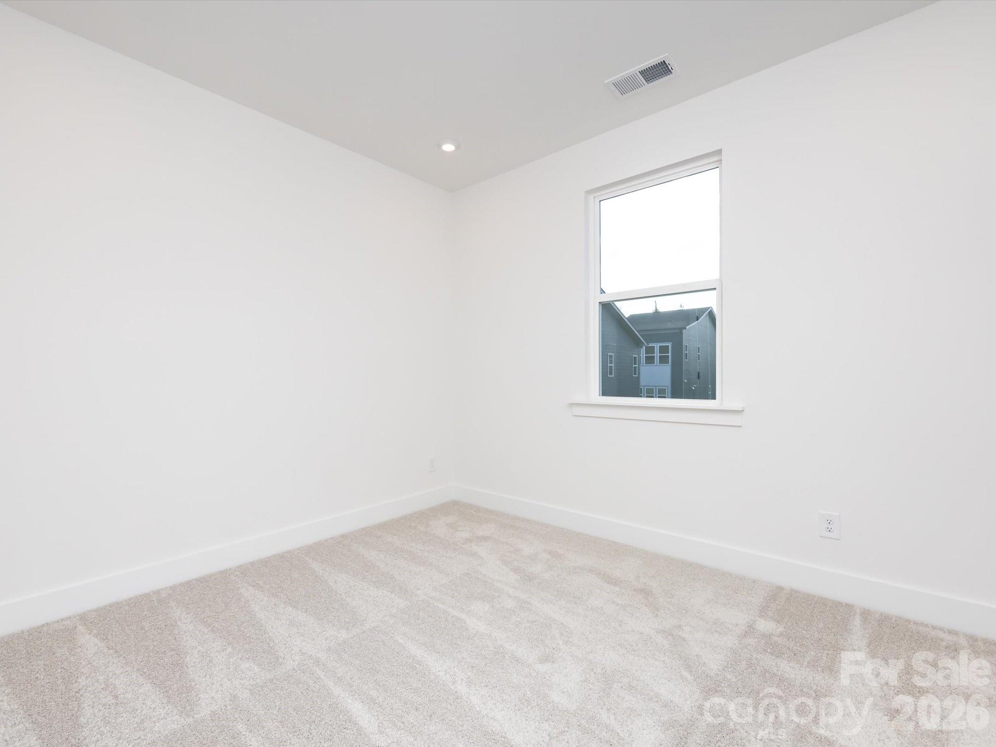 Context at Oakhurst - Residential