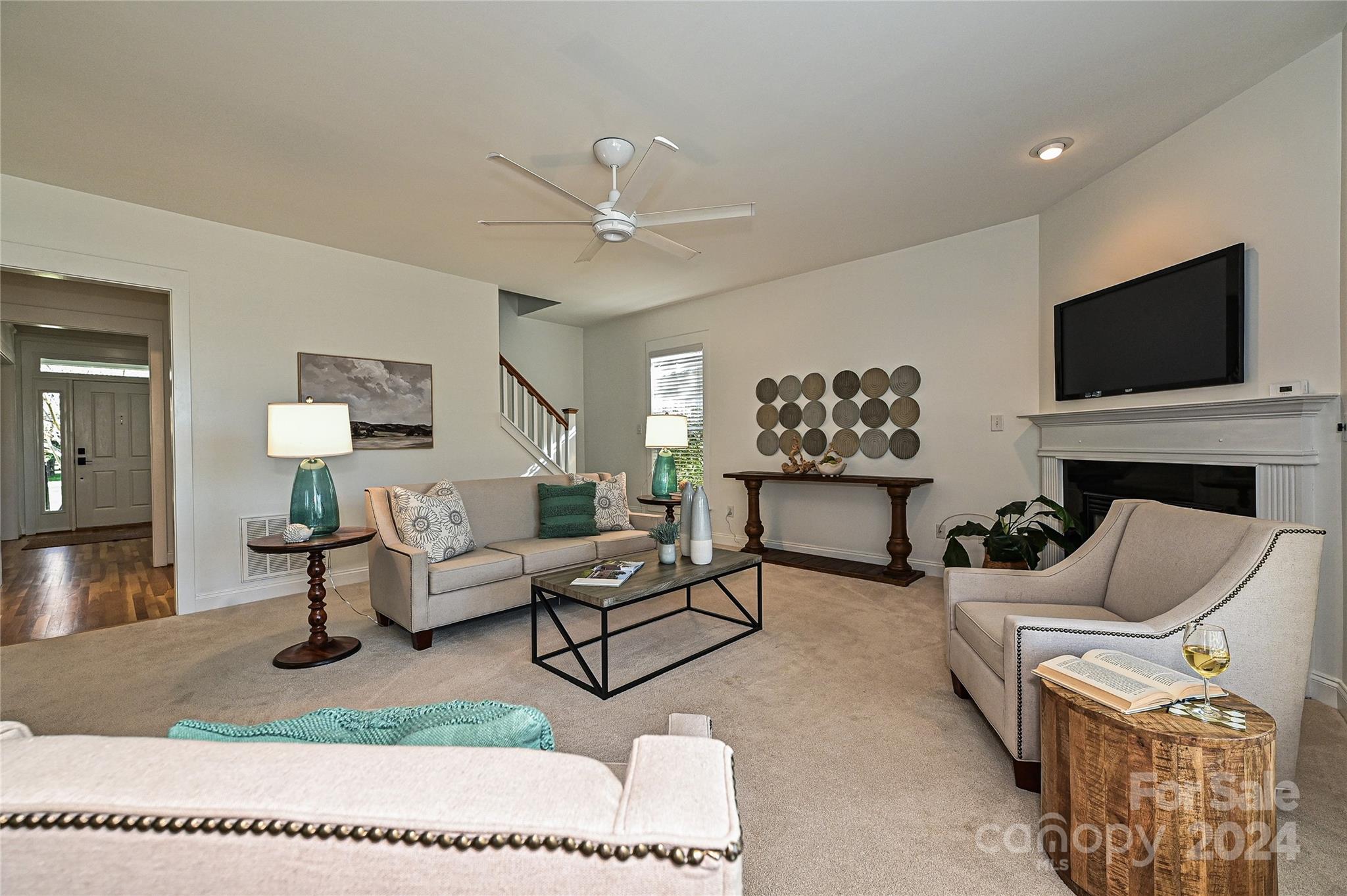 Lake Shore - Residential