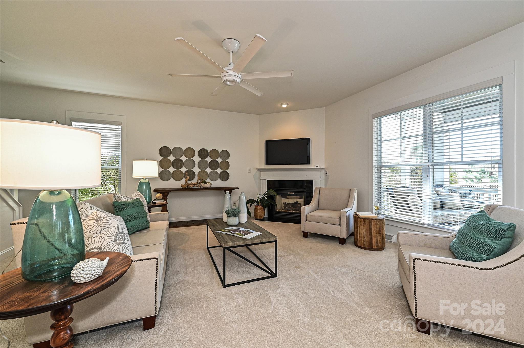 Lake Shore - Residential