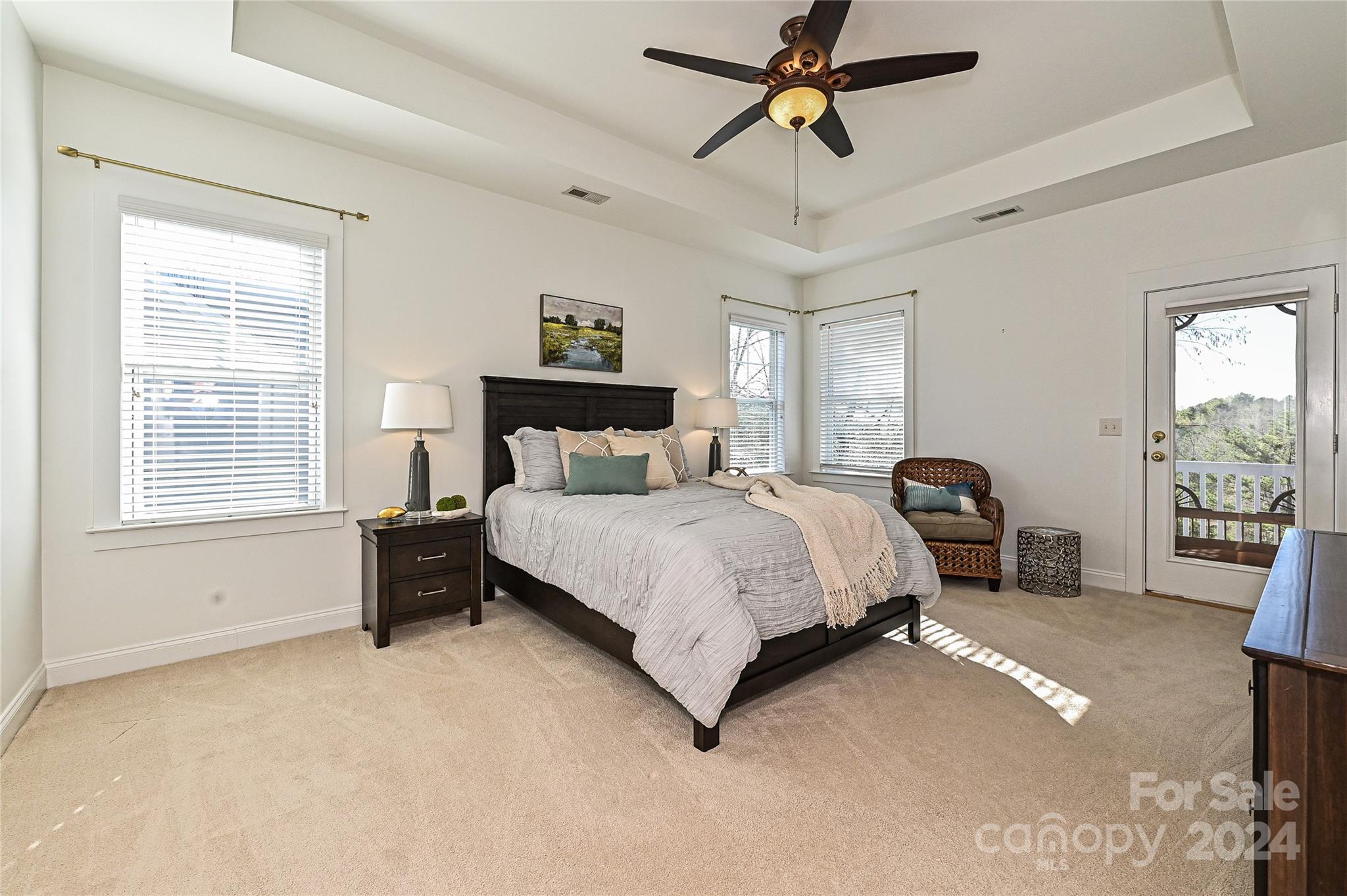 Lake Shore - Residential