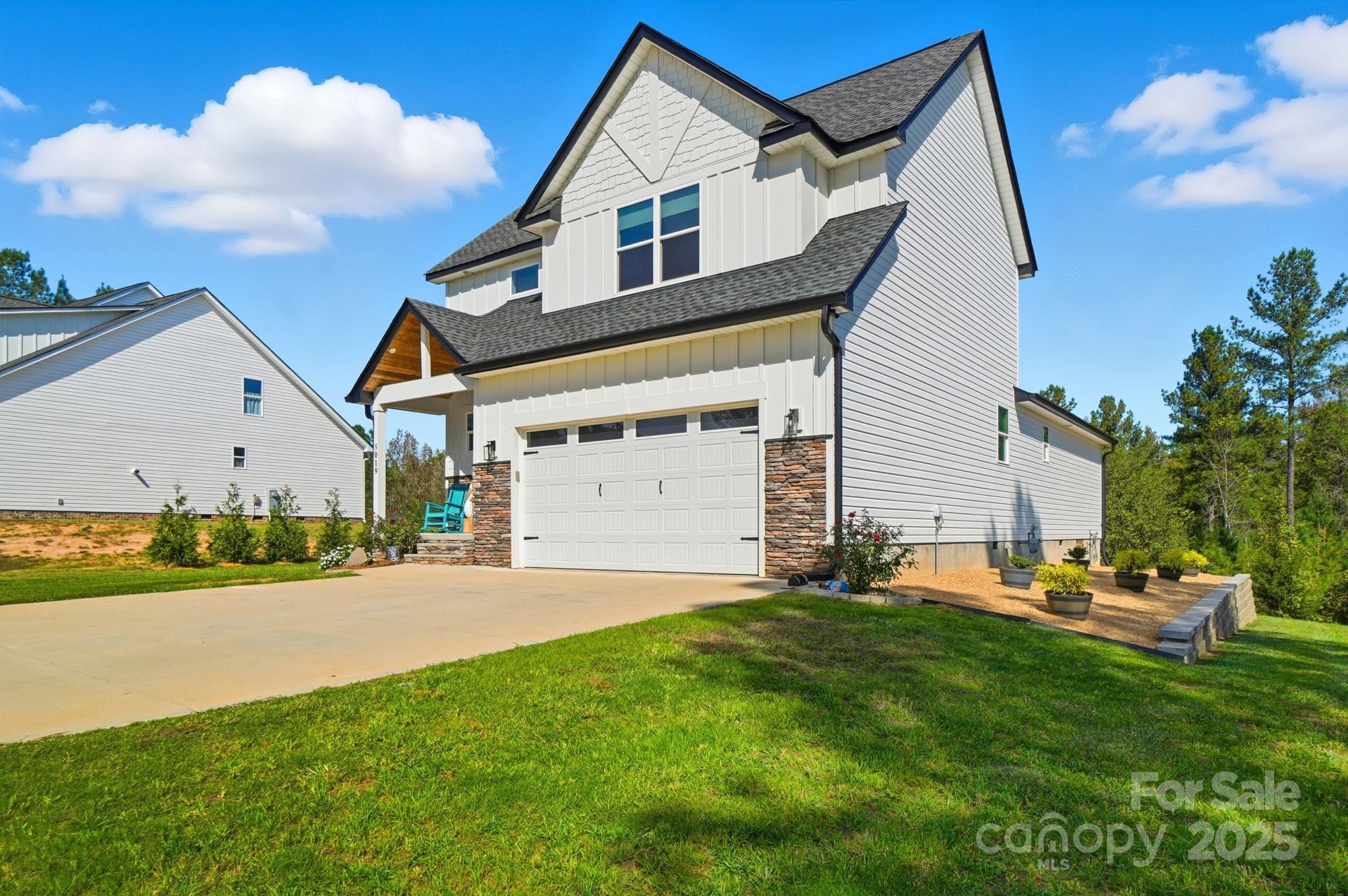 5019 Star Magnolia Court