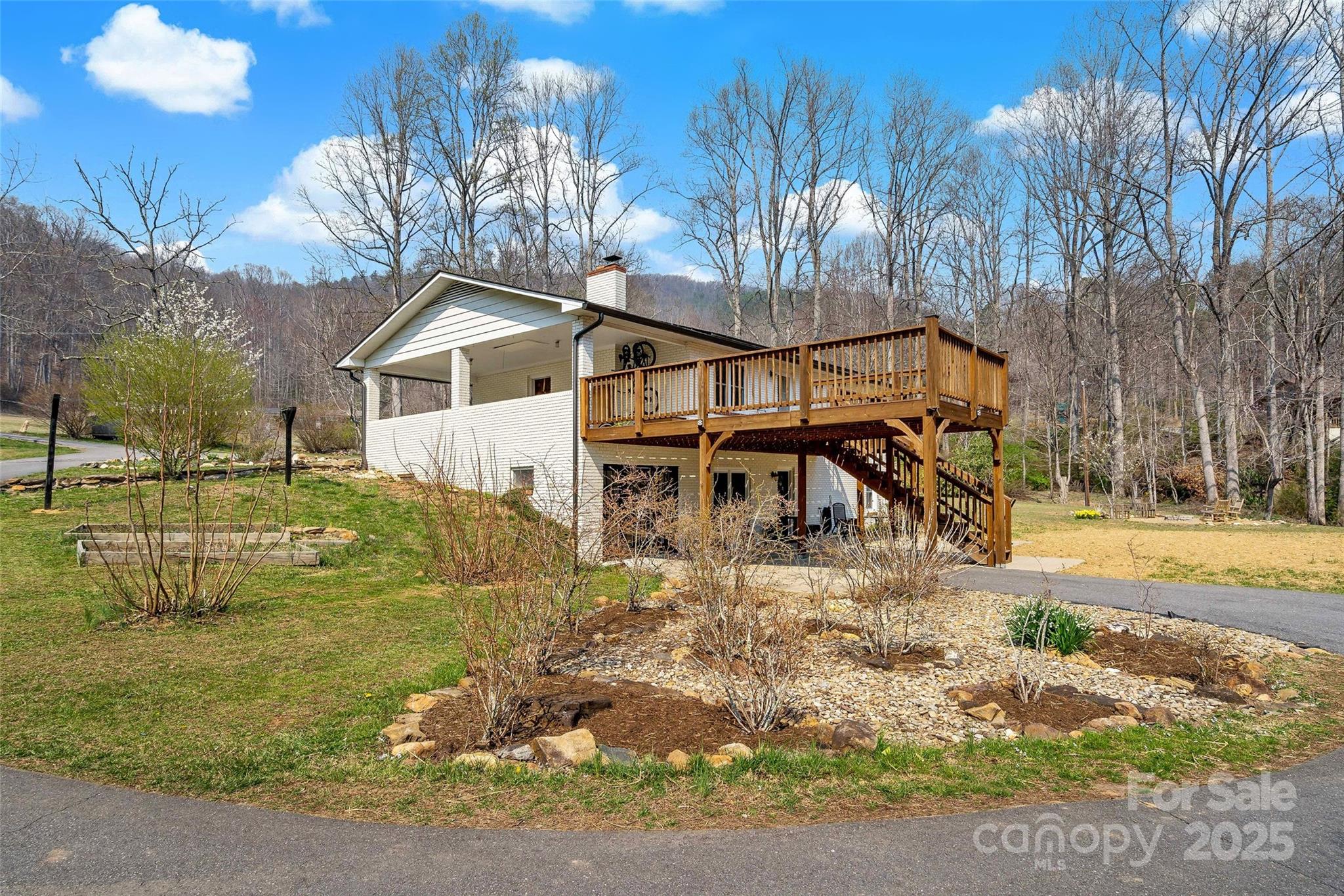 570 Brandon Road