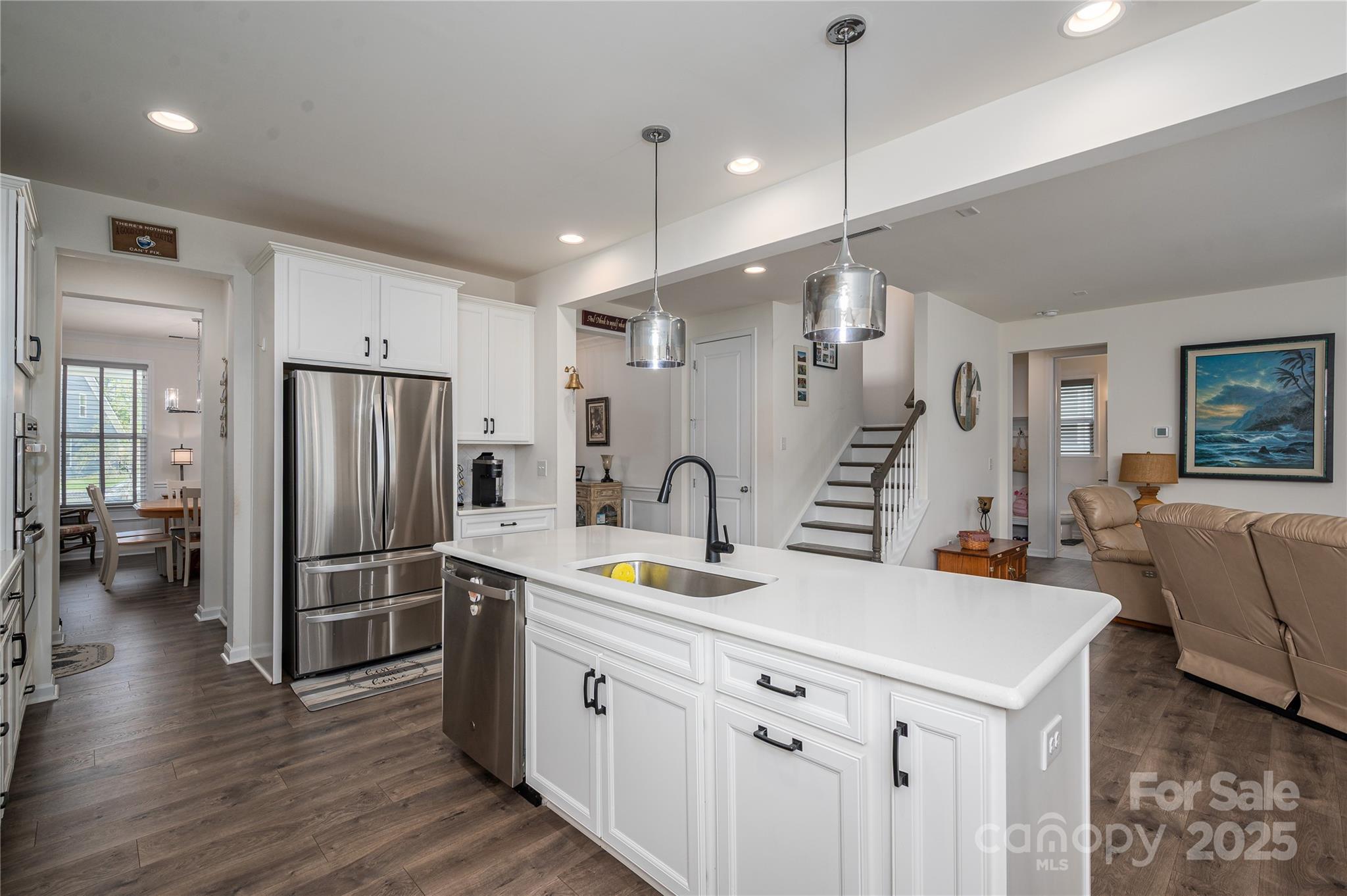 7924 Creek Park Drive