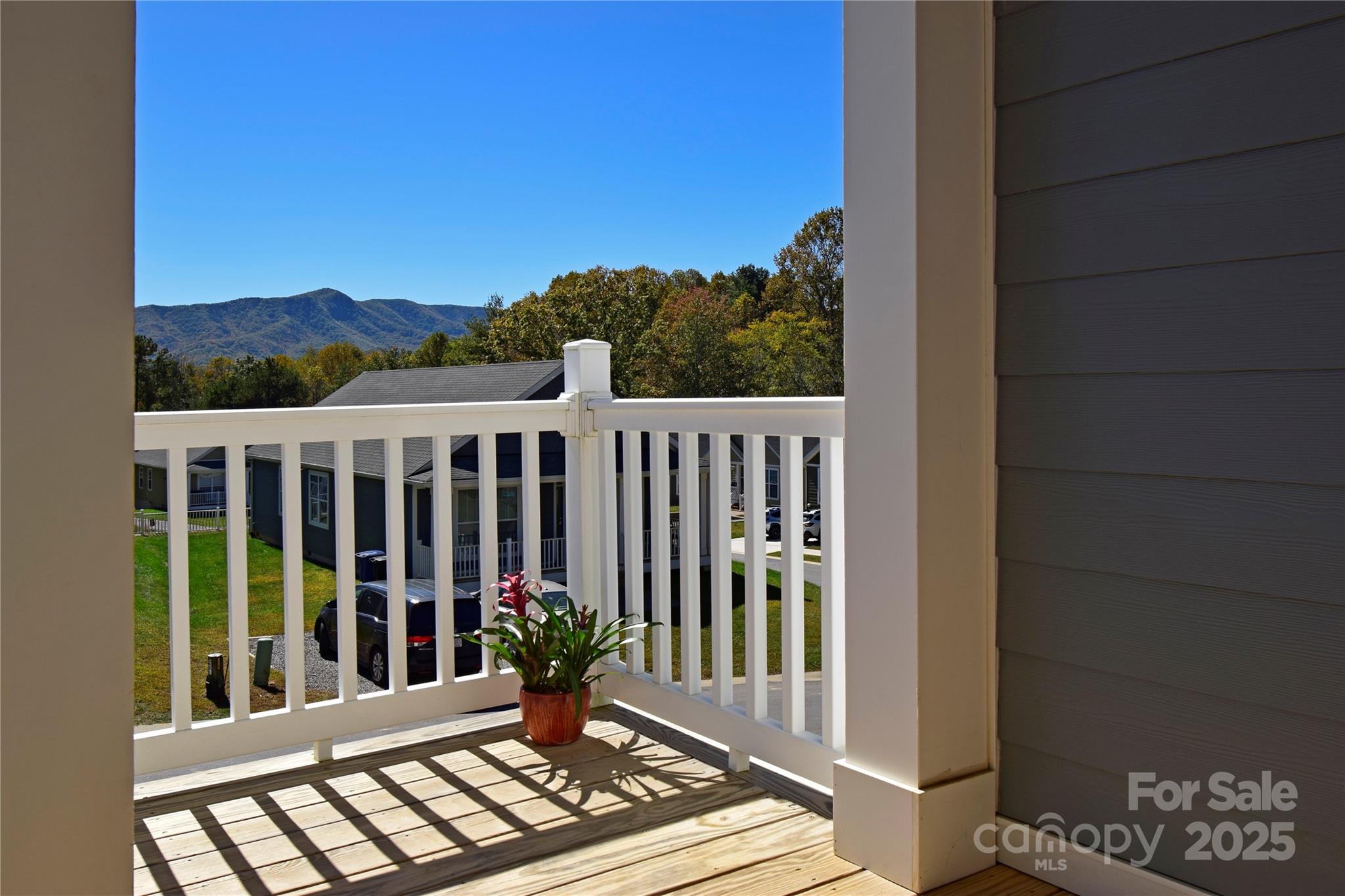 1102 Blueview Drive