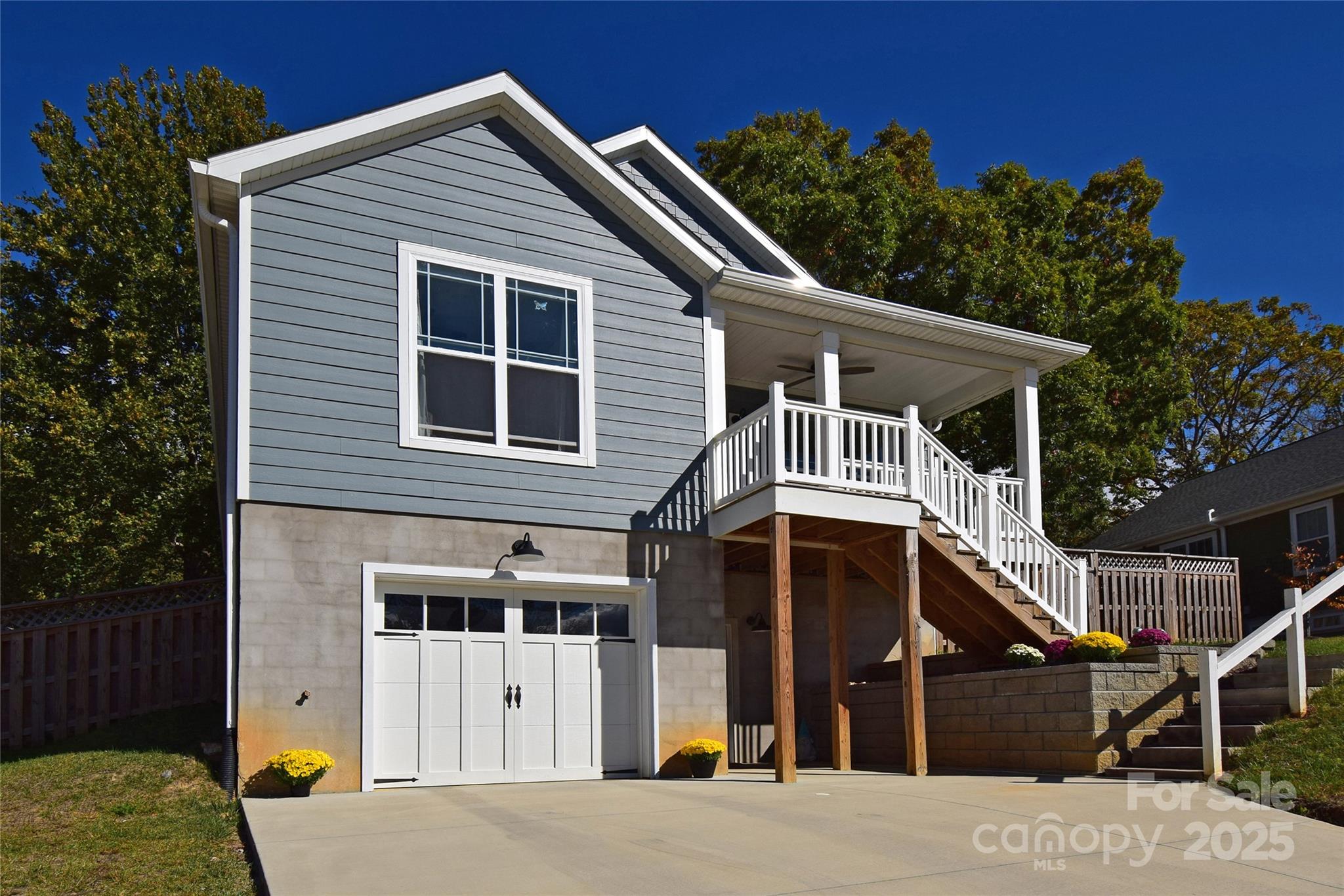 1102 Blueview Drive