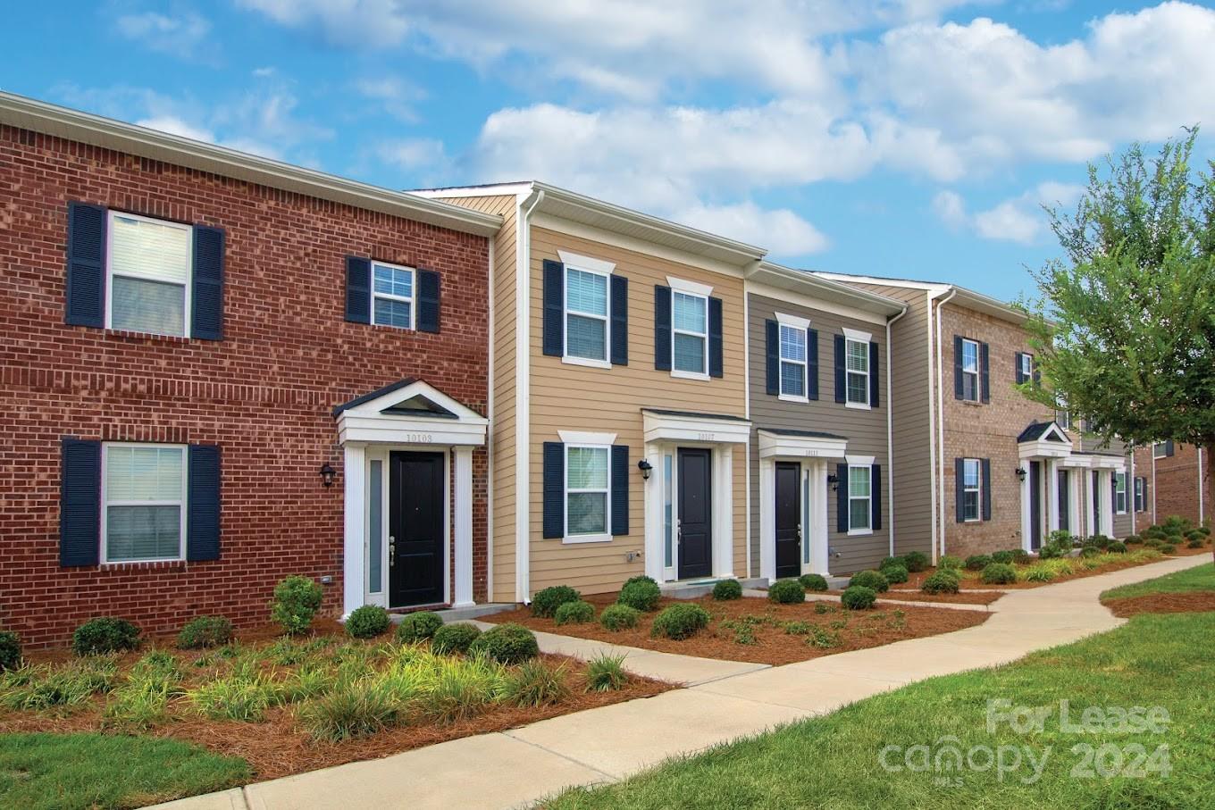 Pineville, North Carolina 28134, United States, 2 Bedrooms Bedrooms, ,3 BathroomsBathrooms,Residential,Active,61871 Pineville, North Carolina 28134, United States, 2 Bedrooms Bedrooms, ,3 BathroomsBathrooms,Residential,Active,61871