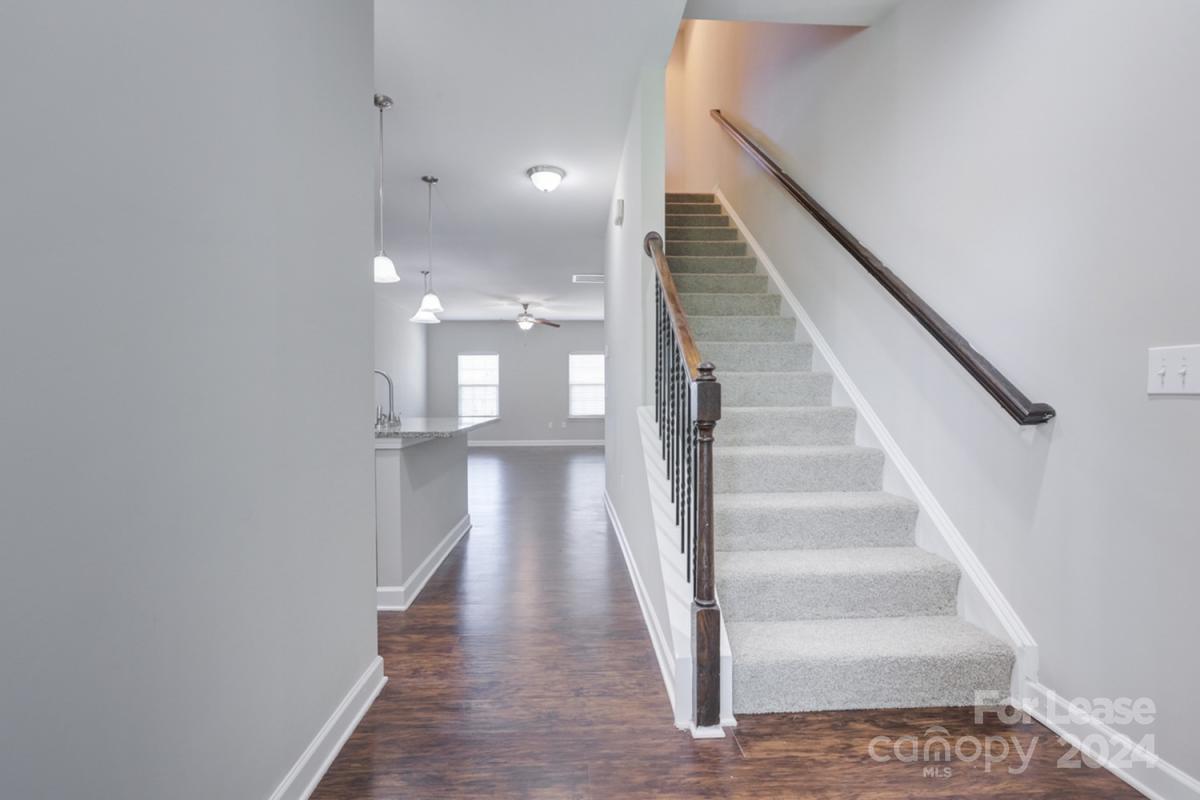 Pineville, North Carolina 28134, United States, 2 Bedrooms Bedrooms, ,3 BathroomsBathrooms,Residential,Active,61871