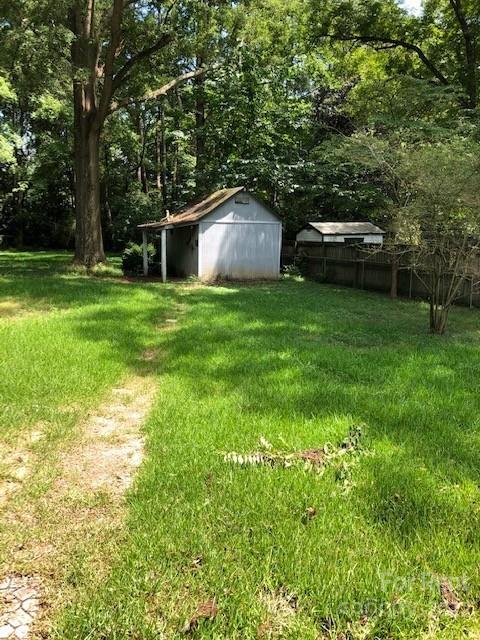 School Heights - Residential Lease