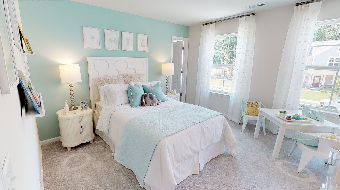 The Estates at Arlington Woods - Residential