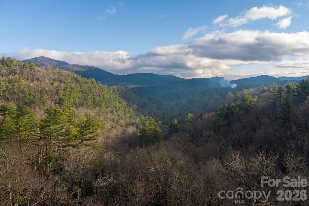 A-11 Twin Lakes Drive 00