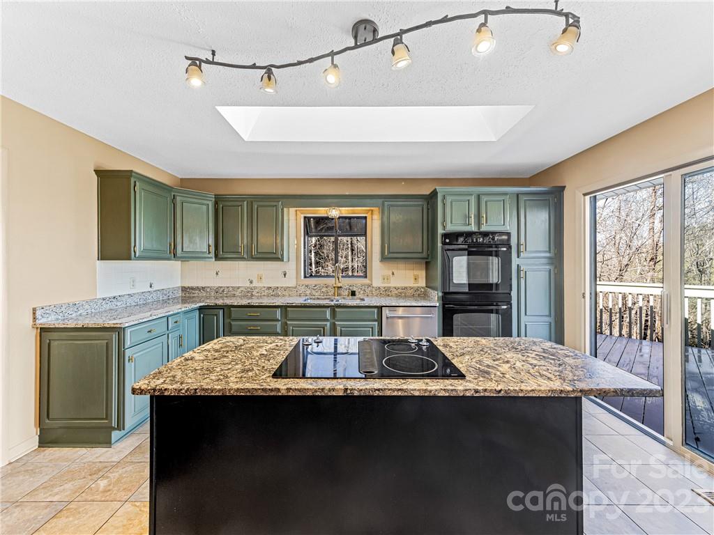 Walnut Hills - Residential