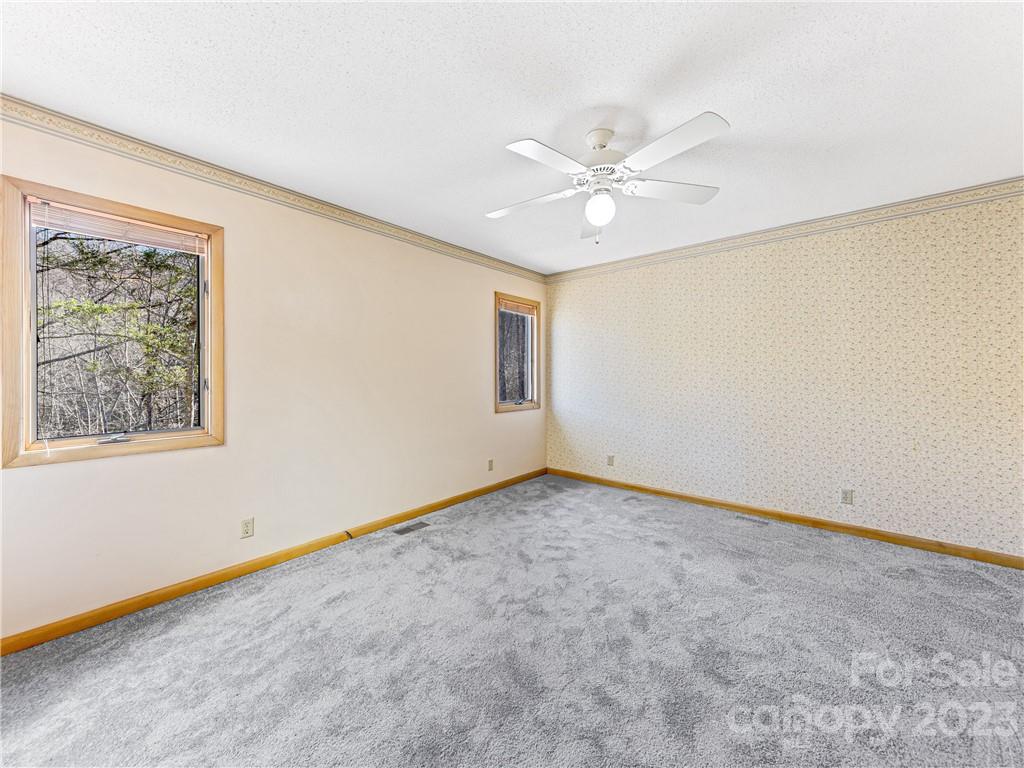 Walnut Hills - Residential