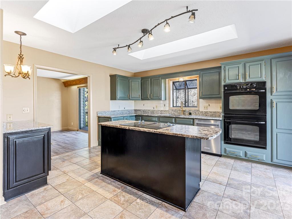 Walnut Hills - Residential