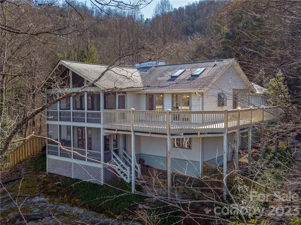 Walnut Hills - Residential