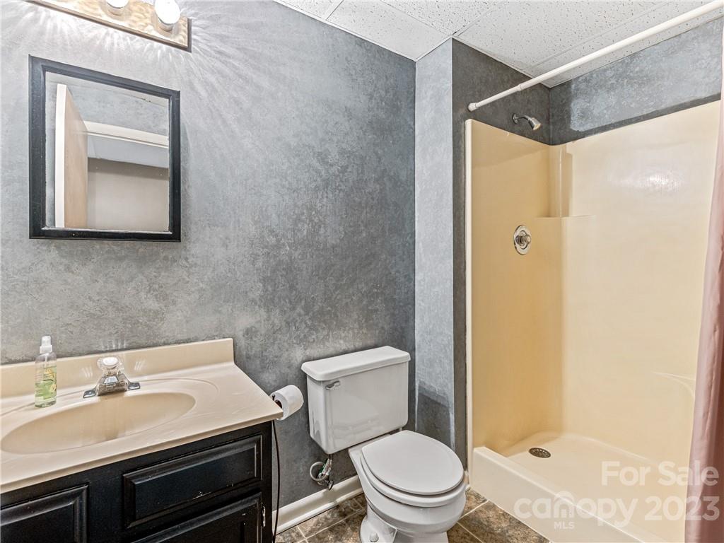 Walnut Hills - Residential