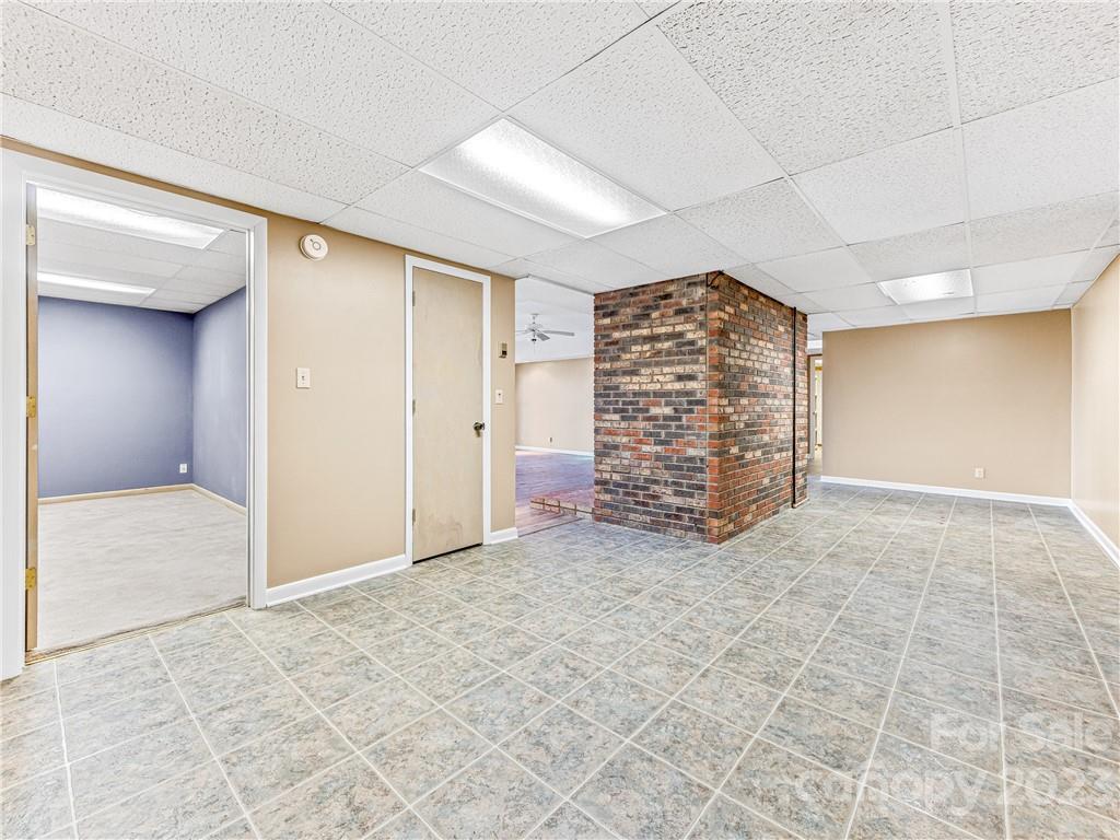 Walnut Hills - Residential