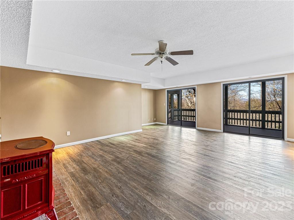 Walnut Hills - Residential