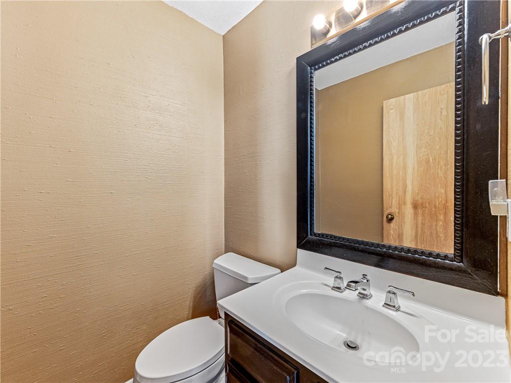 Walnut Hills - Residential