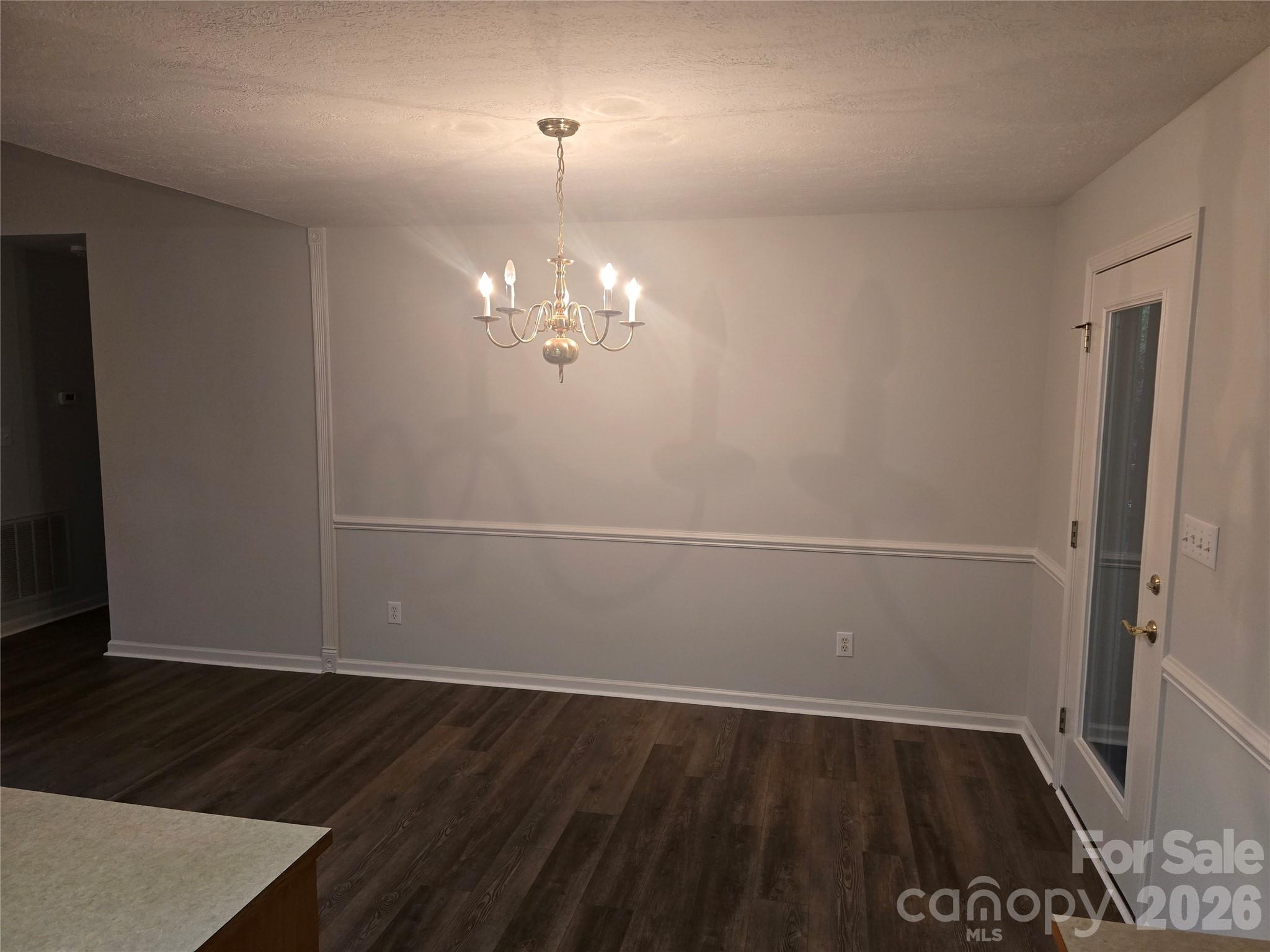 Laural Springs - Residential