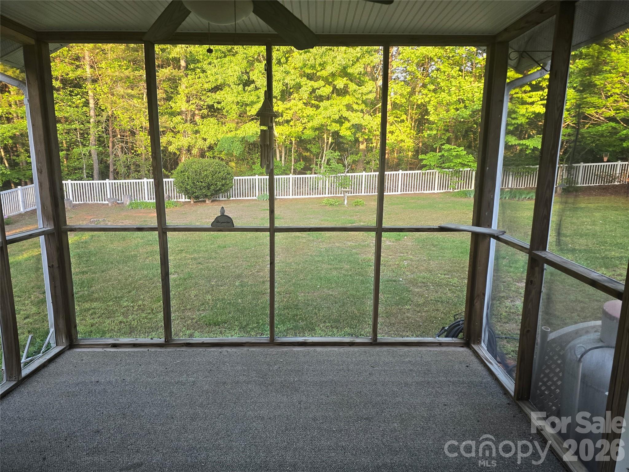 Laural Springs - Residential