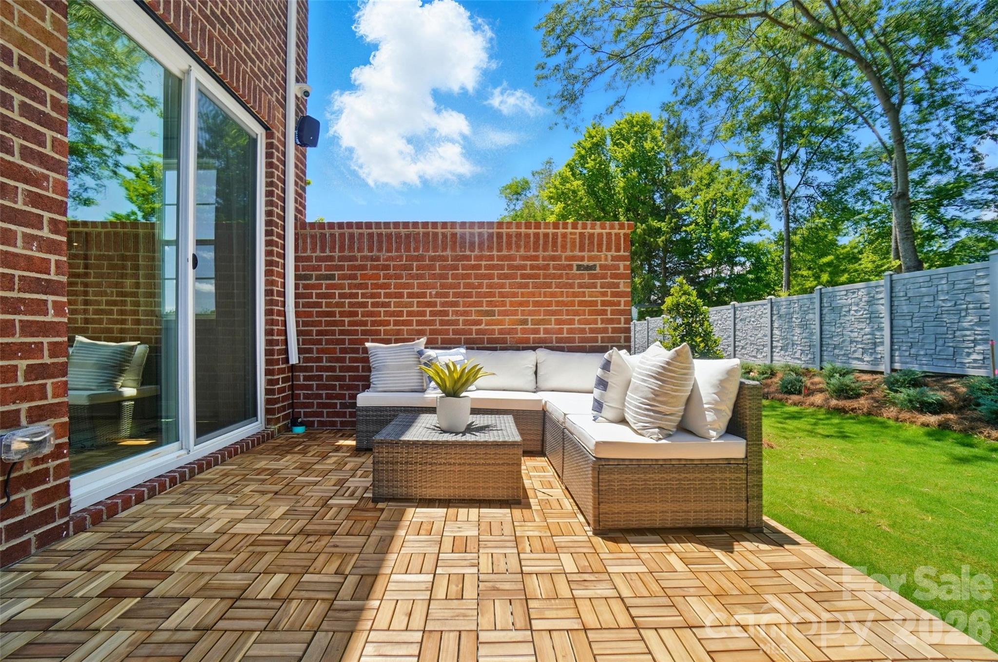 Townes At Wade Ardrey - Residential