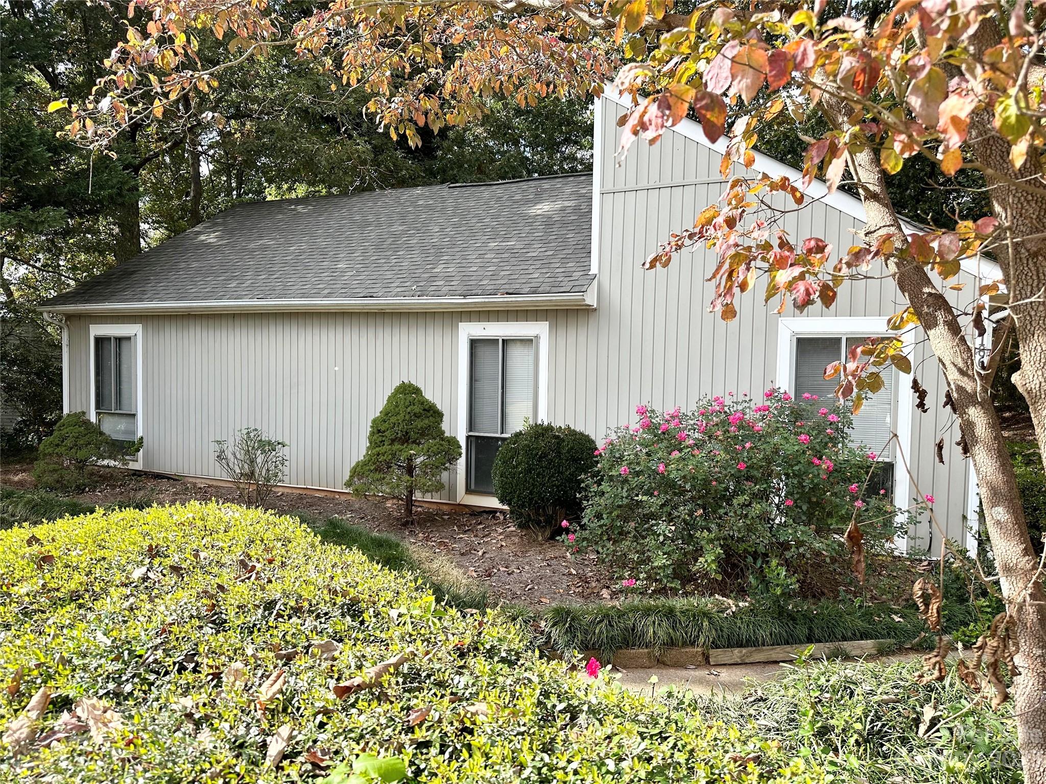 Briarwood Heights - Residential