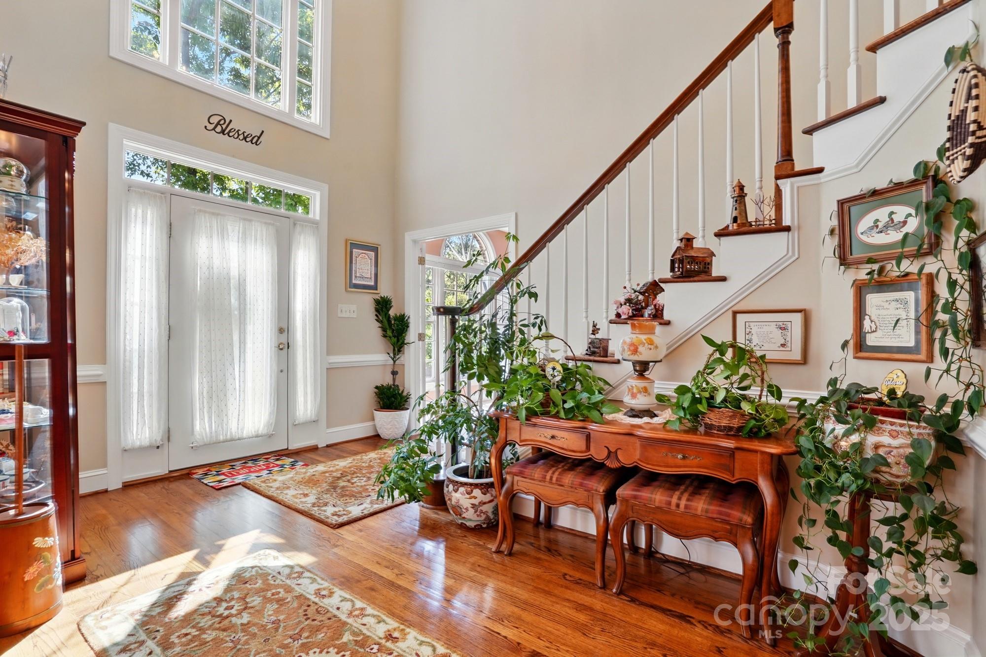 6009 Glen Manor Drive