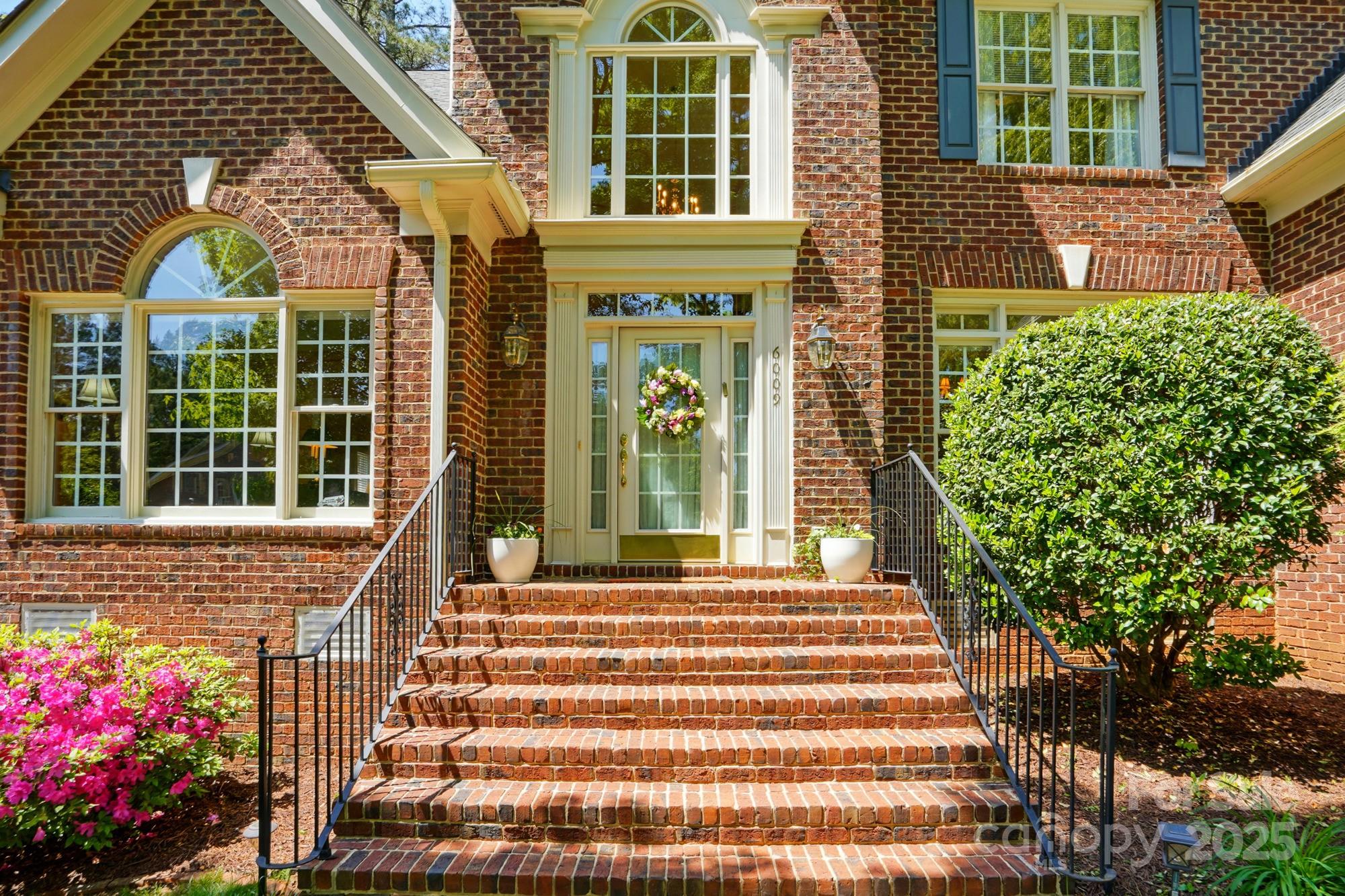 6009 Glen Manor Drive