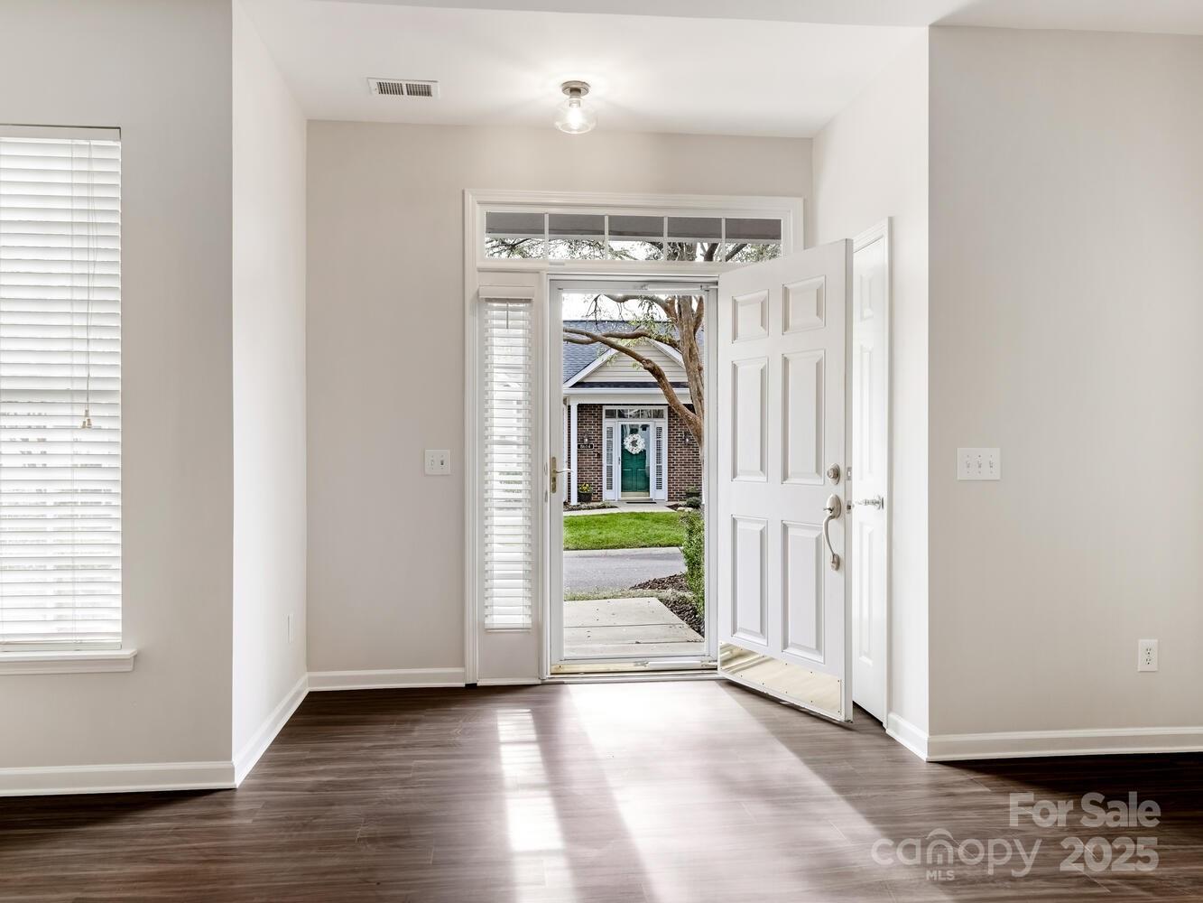 8615 Tayland Cellers Court