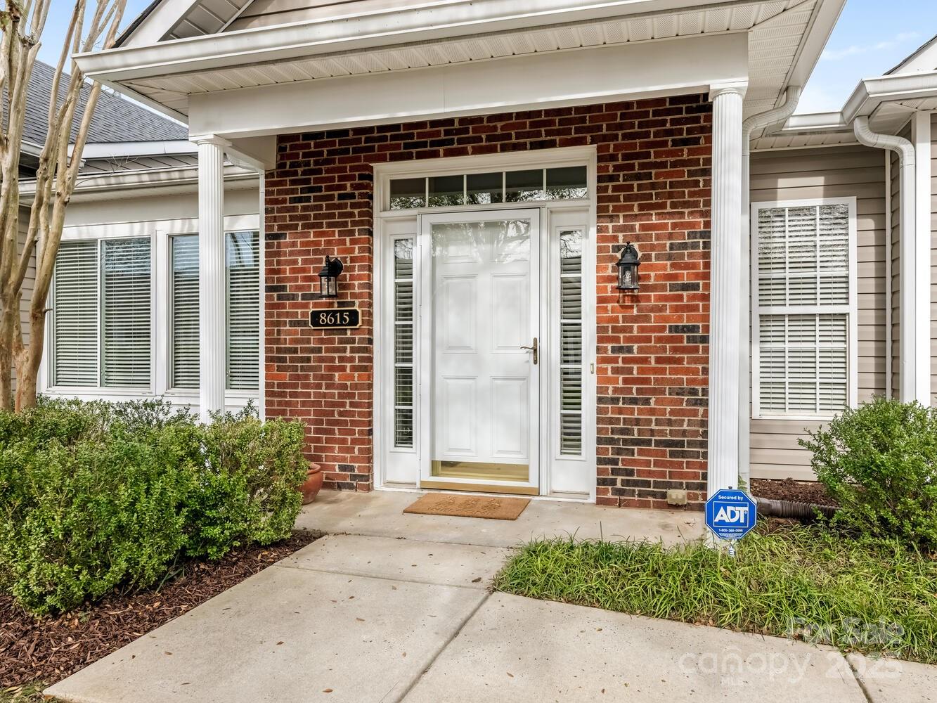 8615 Tayland Cellers Court