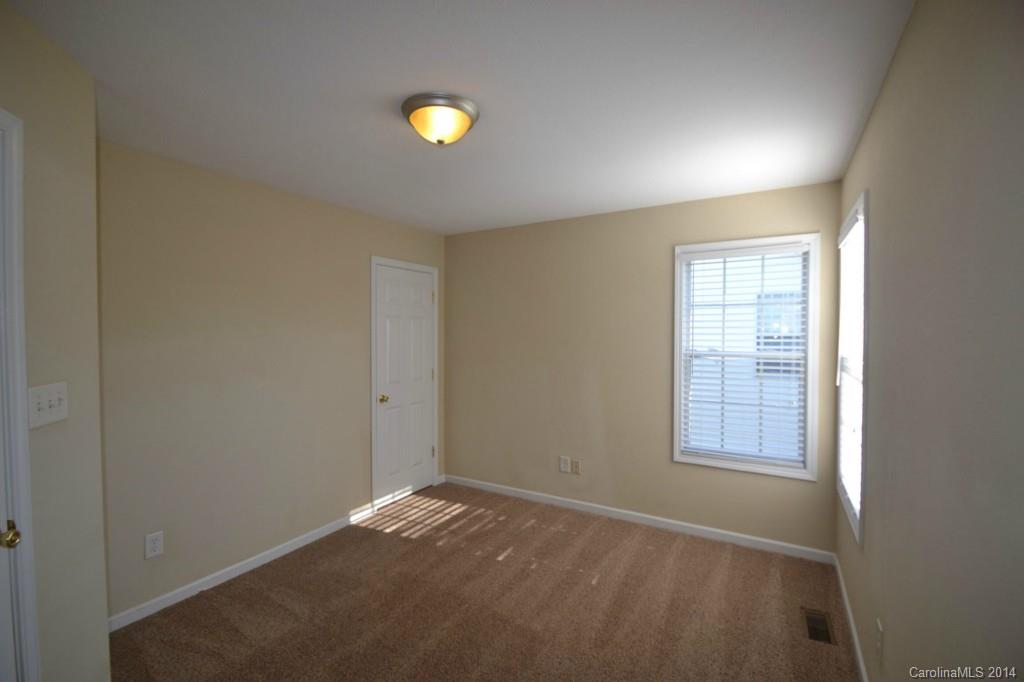 Planters Walk - Residential Lease