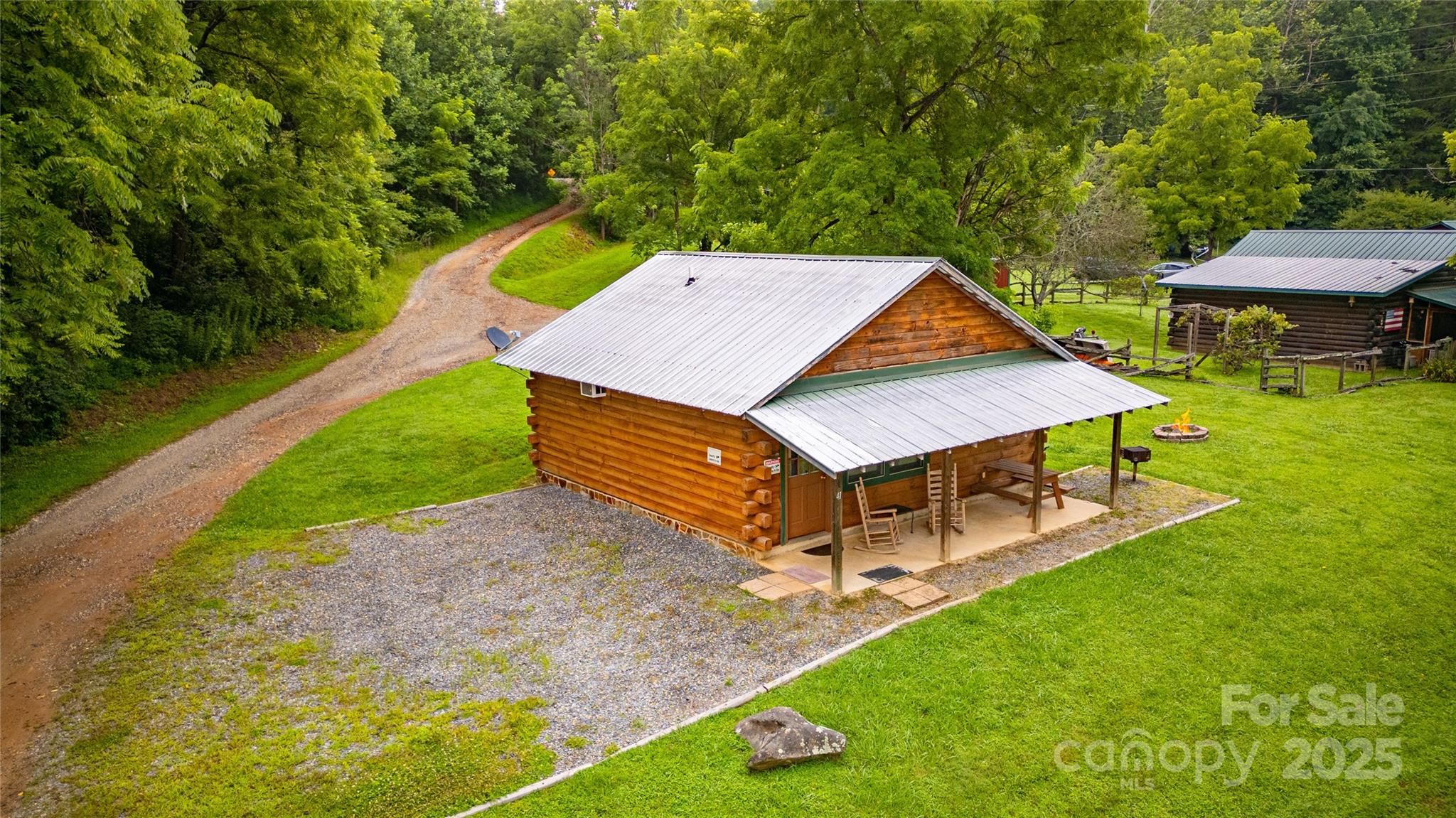 41 Dam Road