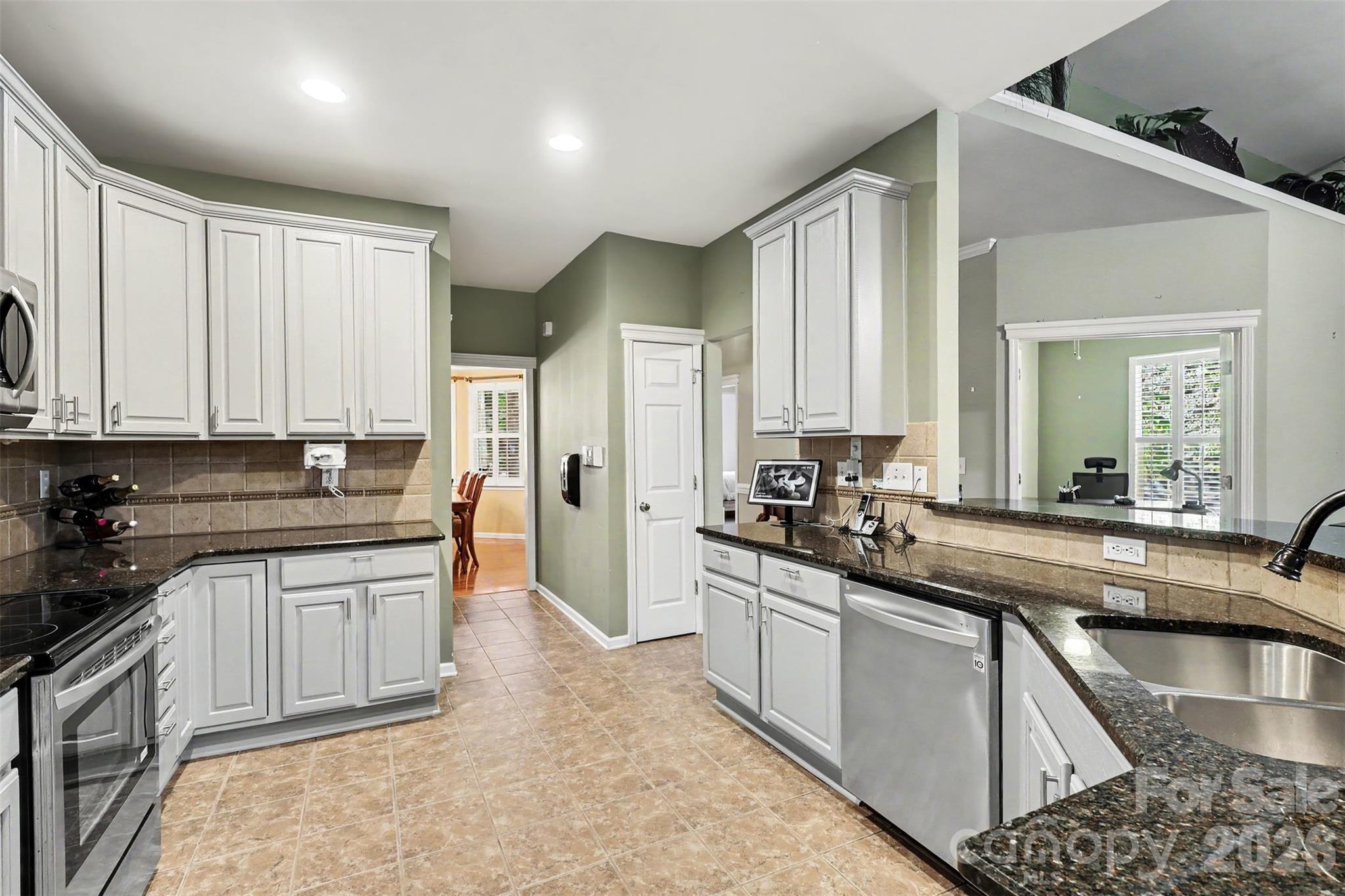 6332 Colonial Garden Drive