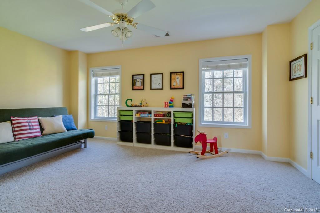 Highland Creek - Residential