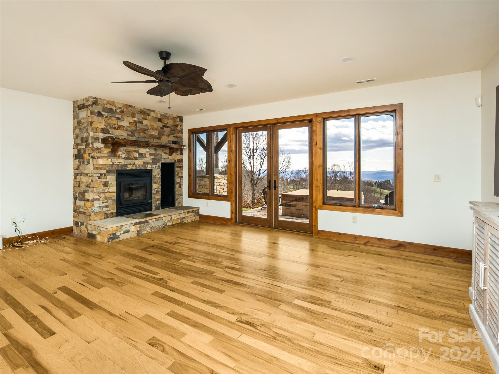 Grand Highlands at Bearwallow - Residential