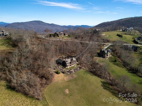 A home in Hendersonville