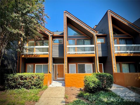424 W 8th Street Charlotte NC 28202