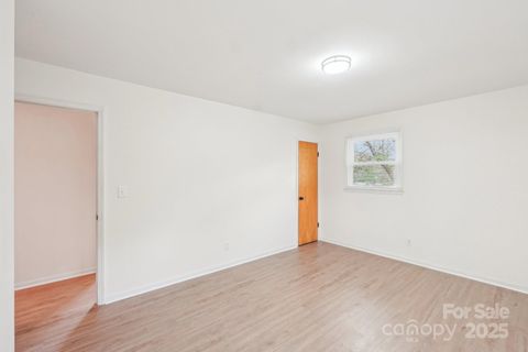 listing image 26