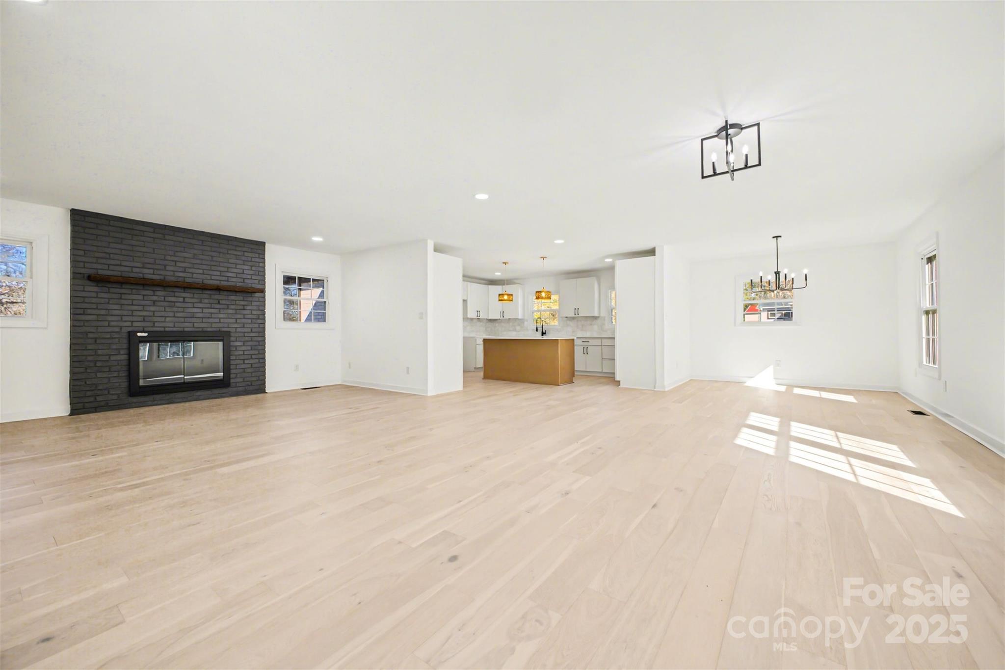 211 Ole Simpson Place