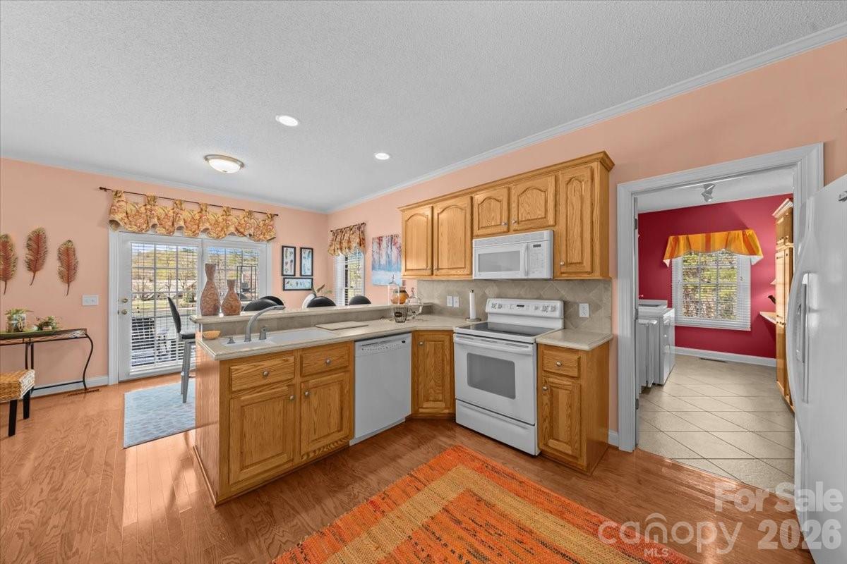 Lake Shore Estates - Residential