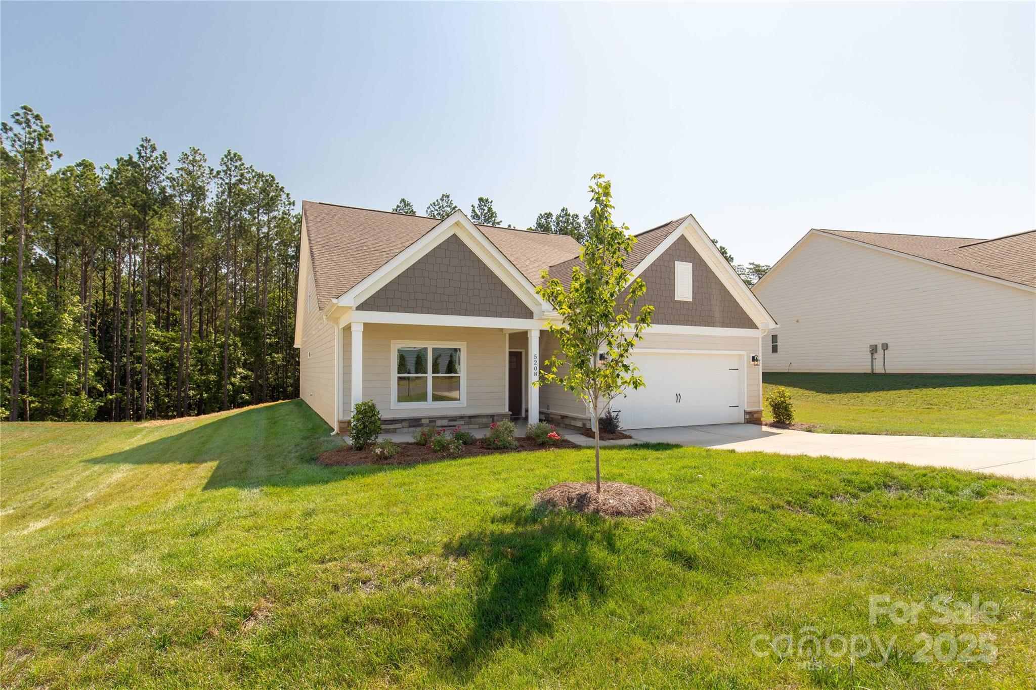 5208 Admirals Landing