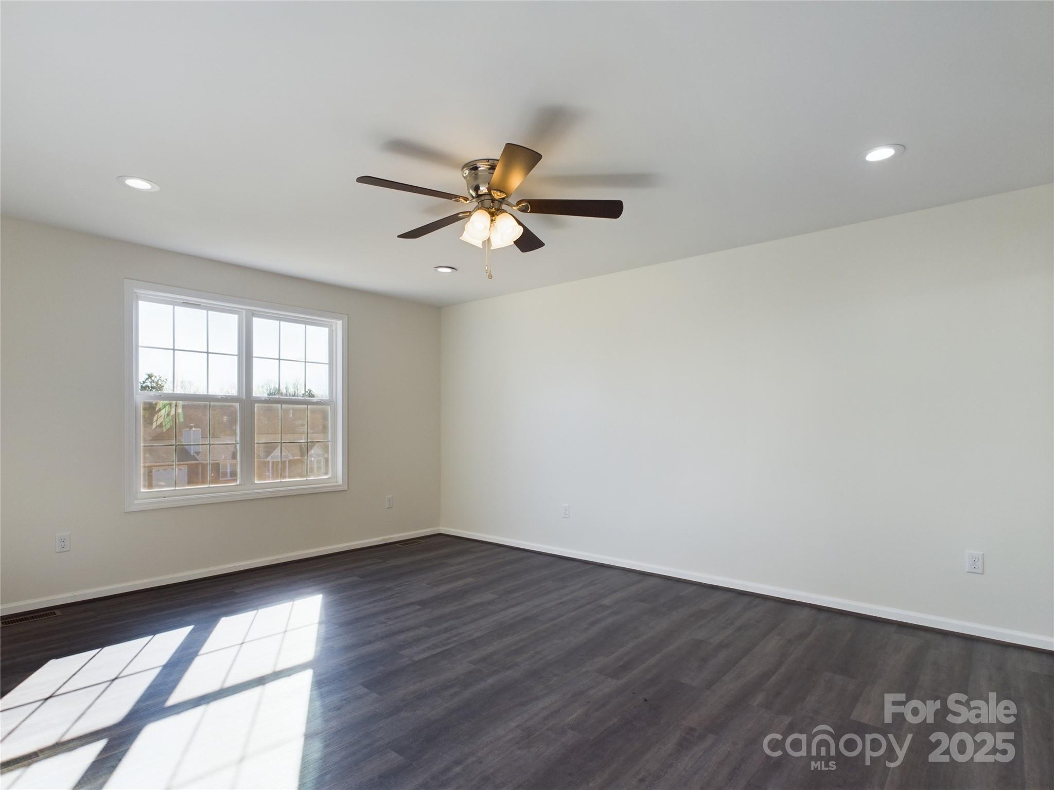 Plaza Ridge - Residential