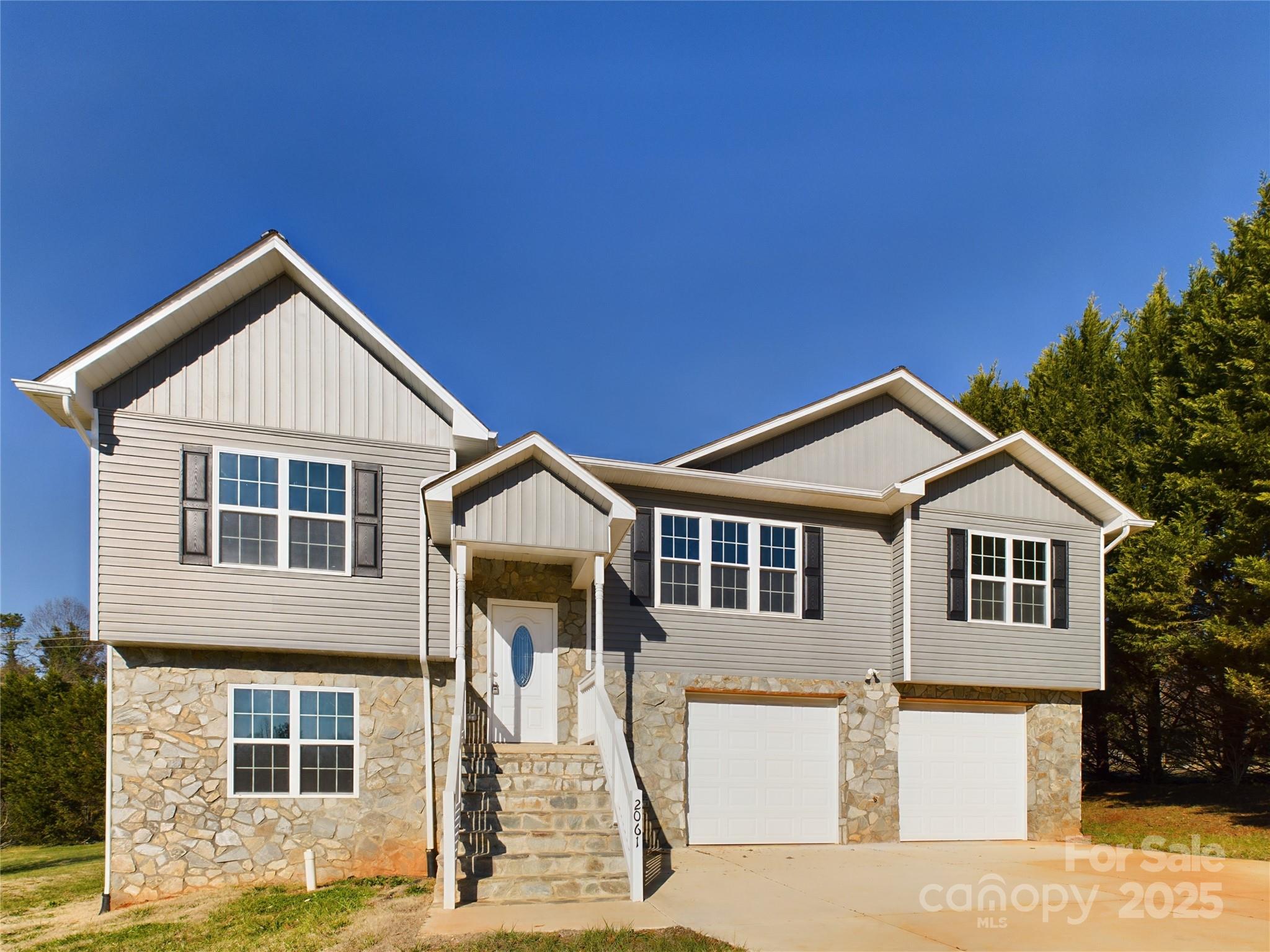 Plaza Ridge - Residential